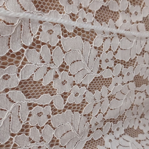 Boho White Lace with Beige Lining with Long Sleeve and a Tie Tassel Front Size L - Picture 4 of 9